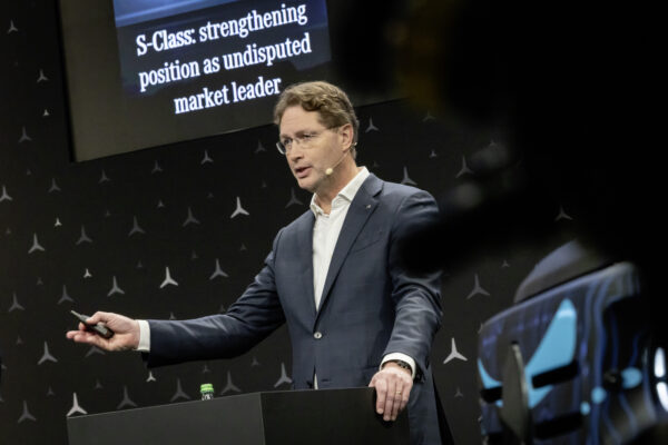 Mercedes-Benz Sparprogramm Ola Källenius